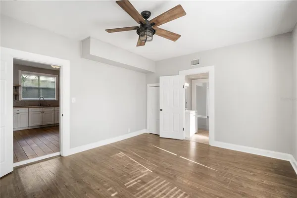 $1,695 | 1211 East 17th Avenue, Tampa, FL 33605