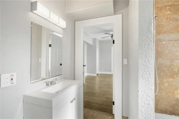 $1,695 | 1211 East 17th Avenue, Tampa, FL 33605