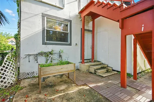 $1,695 | 1211 East 17th Avenue, Tampa, FL 33605