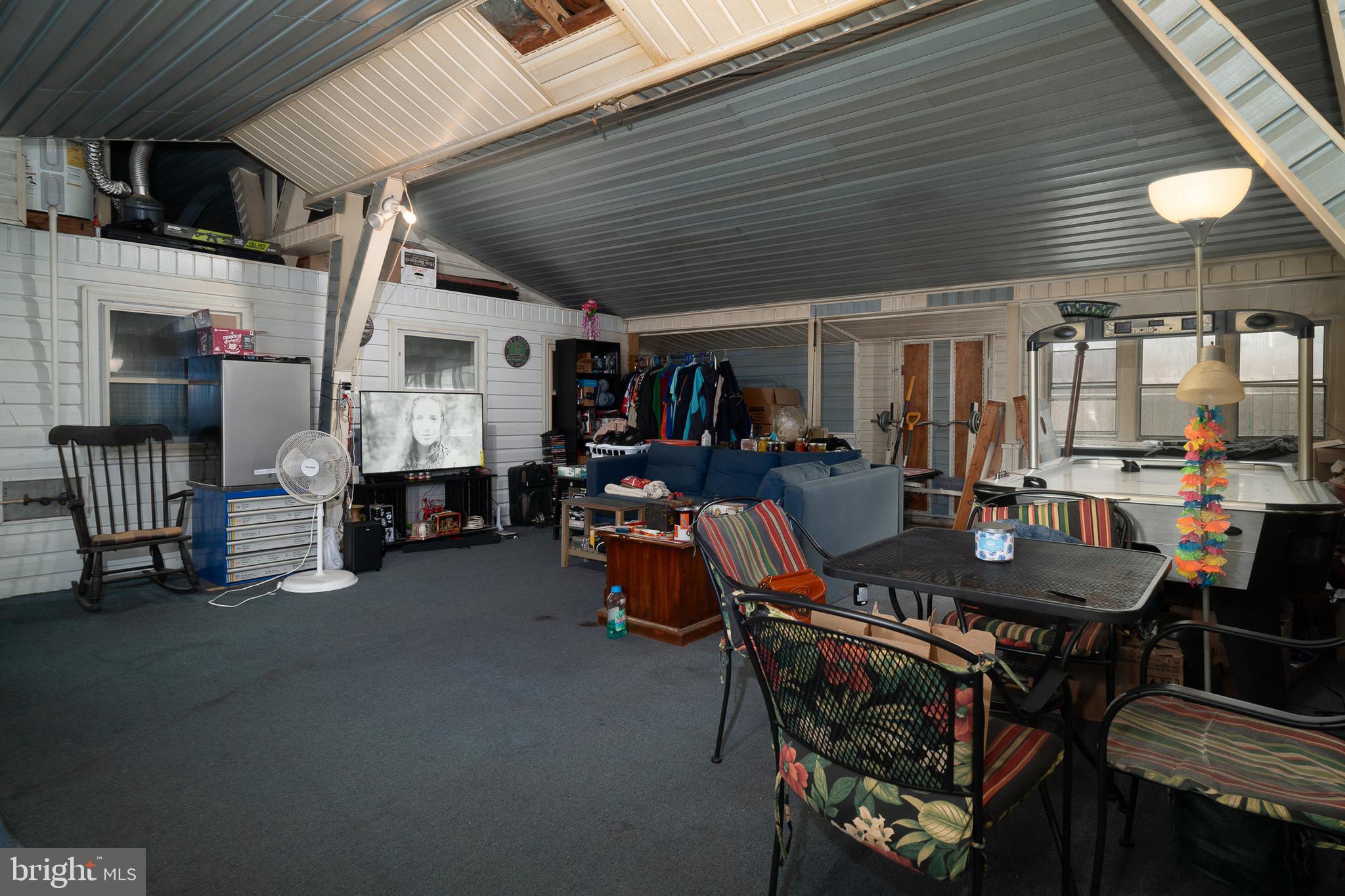 621 Fernhill Road Clearwater Beach, MD 21226 - Photo 21 of 27 Great Room
