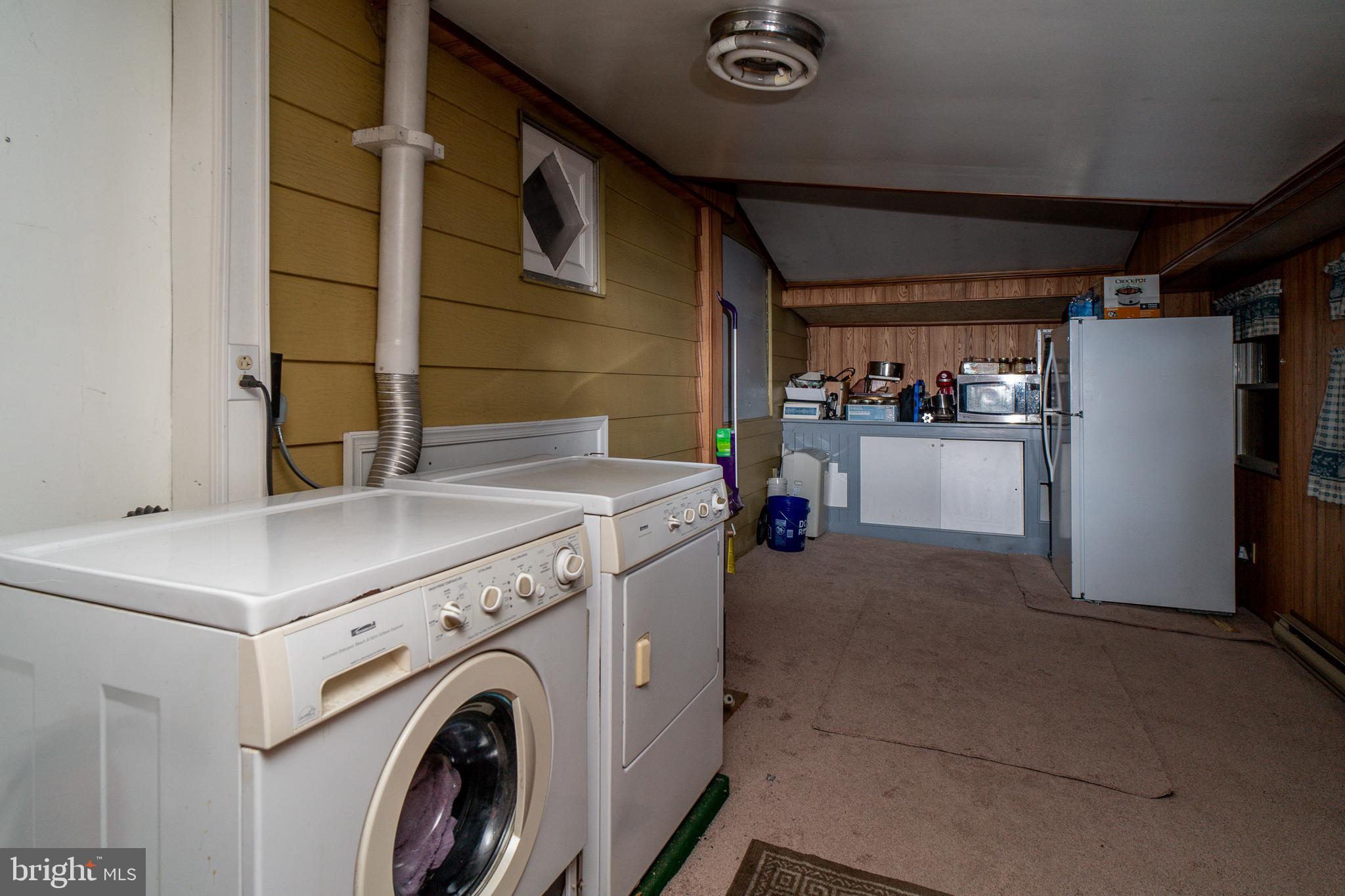 621 Fernhill Road Clearwater Beach, MD 21226 - Photo 22 of 27 Lower laundry/utility room