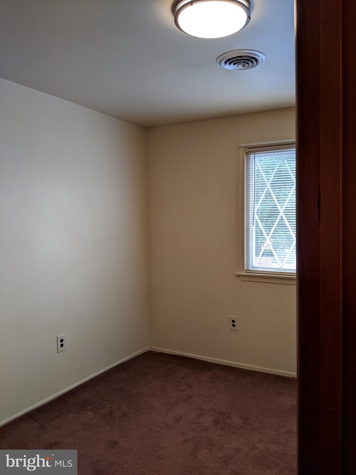 621 Fernhill Road Clearwater Beach, MD 21226 - Photo 7 of 27 Bedroom 2-Upper