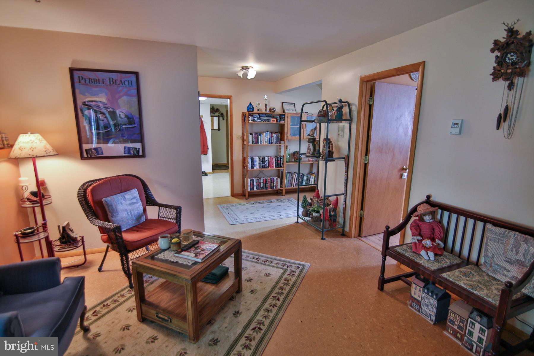 496 Georgetown Road Nazareth, PA 18064 - Photo 19 of 46