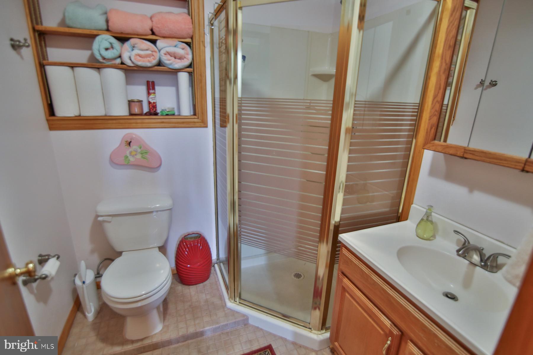 496 Georgetown Road Nazareth, PA 18064 - Photo 26 of 46
