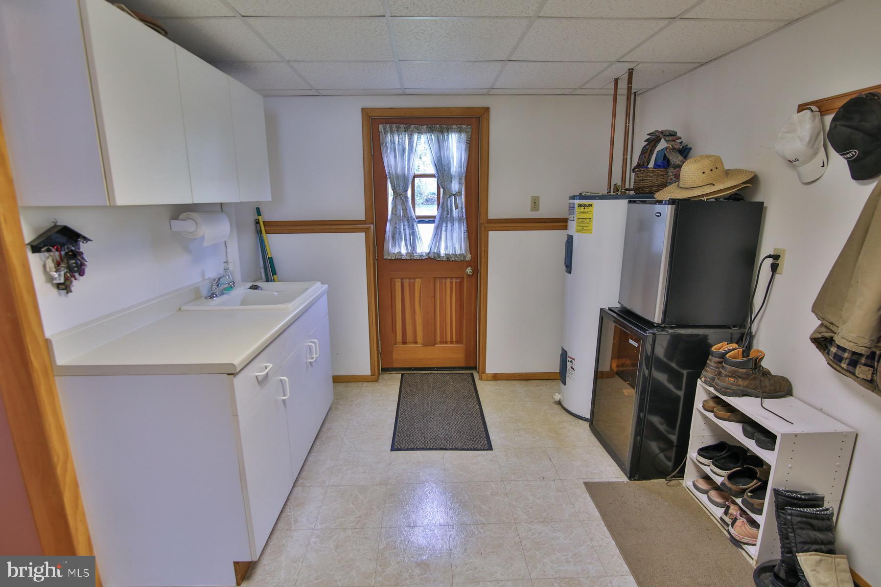 496 Georgetown Road Nazareth, PA 18064 - Photo 27 of 46