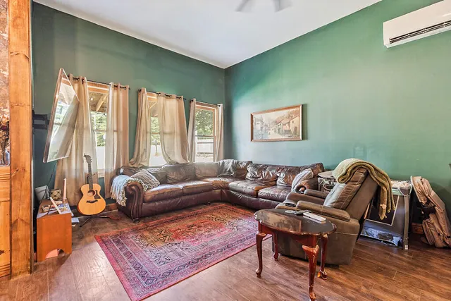 $215,000 | 10 Maxim Street, Madison, ME 04950