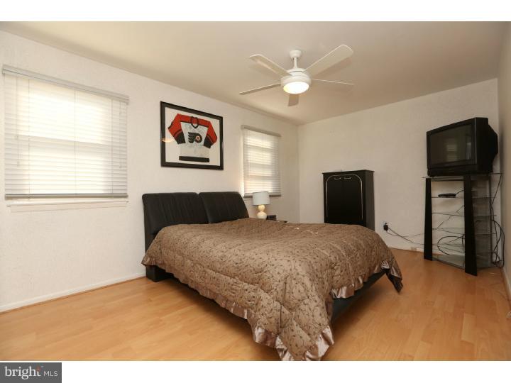 825 Selmer Road Philadelphia, PA 19116 - Photo 16 of 25 Bedroom 3