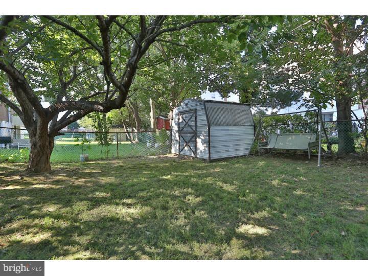 825 Selmer Road Philadelphia, PA 19116 - Photo 3 of 25 Exterior Back