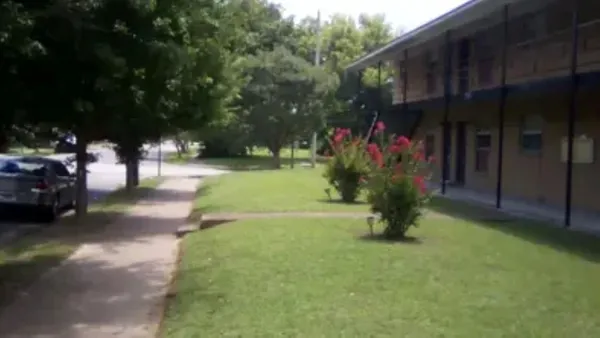 a front view of house with yard