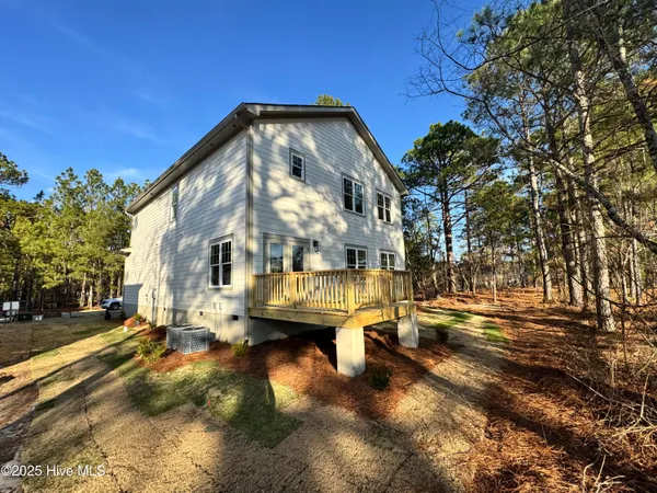 $395,000 | 506 Bald Eagle Drive, Vass, NC 28394