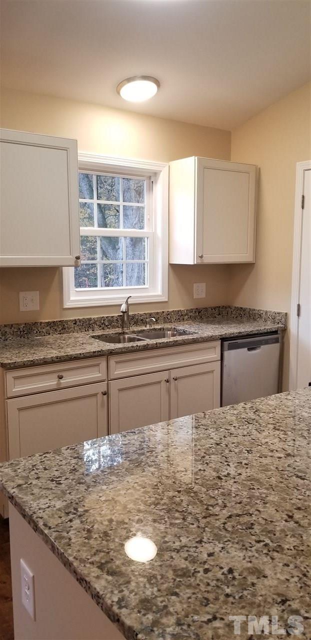 709 Old Farm Road Graham, NC 27253 - Photo 4 of 6 Gallery Image 4