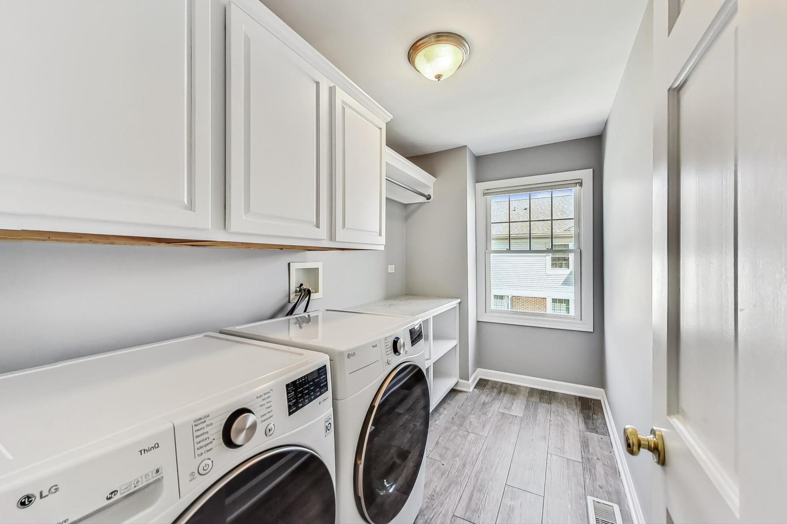 712 Pfingsten Road Glenview, IL 60025 - Photo 18 of 29 Gallery Image 18