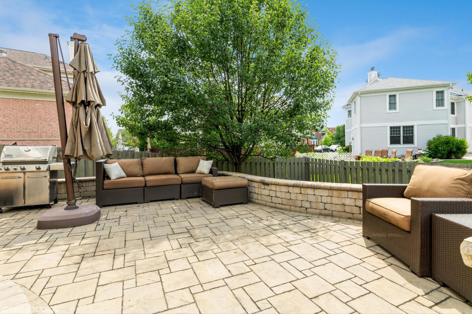 712 Pfingsten Road Glenview, IL 60025 - Photo 23 of 29 Gallery Image 23