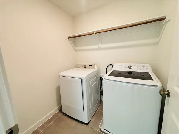 $2,700 | 4508 Hogan's Alley Drive, Arlington, TX 76001