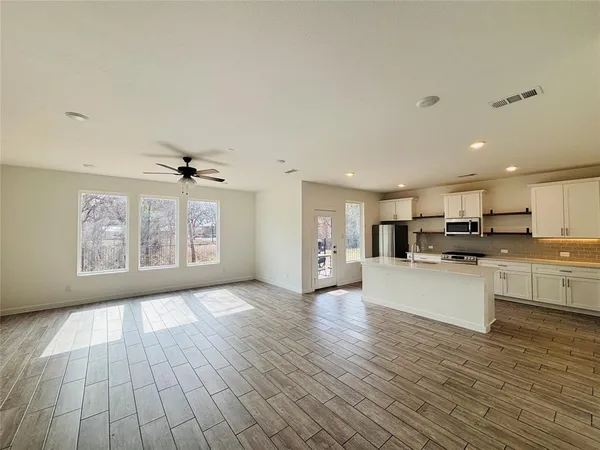 $2,700 | 4508 Hogan's Alley Drive, Arlington, TX 76001