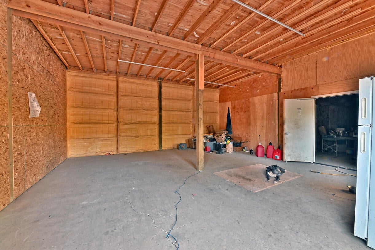 14738 Ramsey Road White City, OR 97503 - Photo 15 of 55 DSC_1377 copy