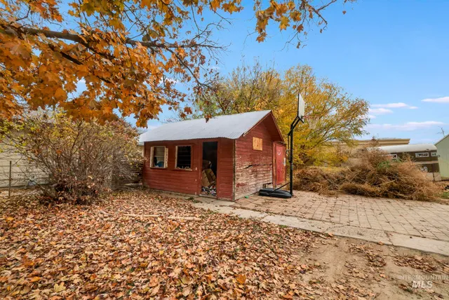 $450,000 | 506 East Linden Street, Caldwell, ID 83605