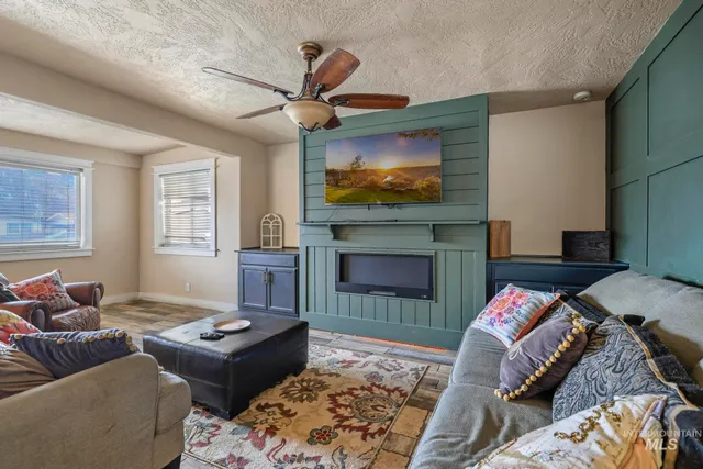 $450,000 | 506 East Linden Street, Caldwell, ID 83605