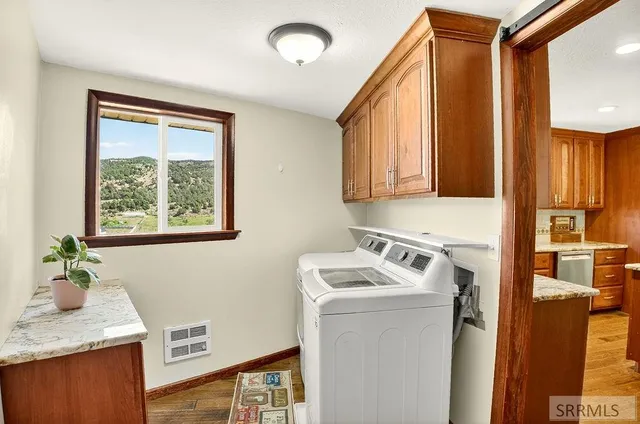 $469,900 | 1364 Mink Creek Road, Pocatello, ID 83204