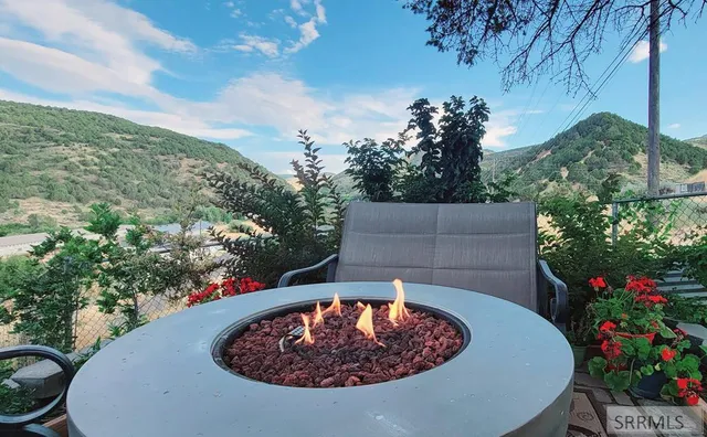 $469,900 | 1364 Mink Creek Road, Pocatello, ID 83204