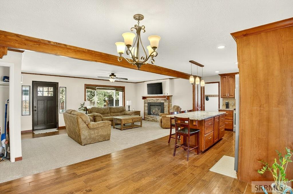 1364 Mink Creek Road Pocatello, ID 83204 - Photo 6 of 55