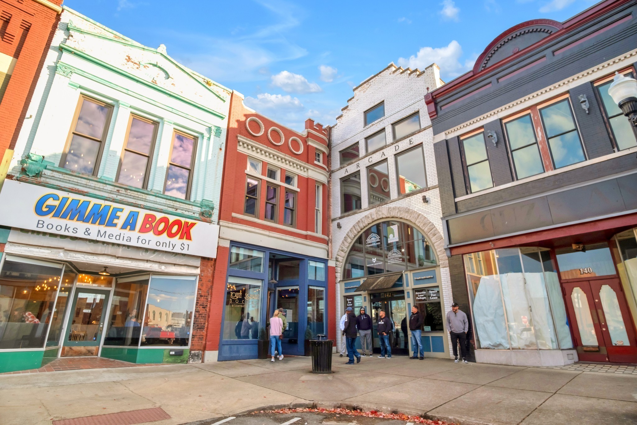 446 Augustine Drive Lebanon, TN 37087 - Photo 31 of 56 a front view of a building