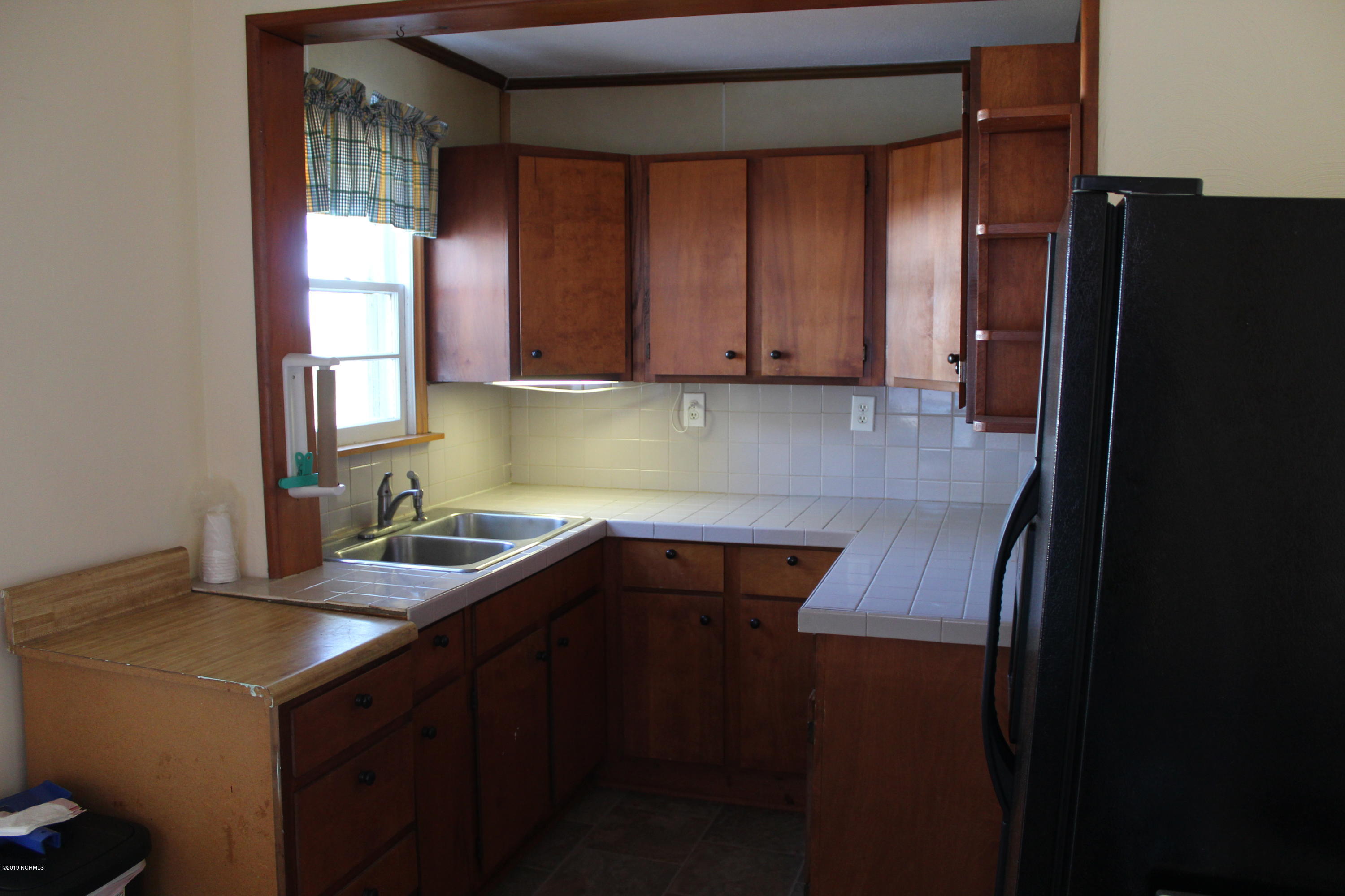 1329 Newport Loop Road Newport, NC 28570 - Photo 8 of 23 Kitchen View 5