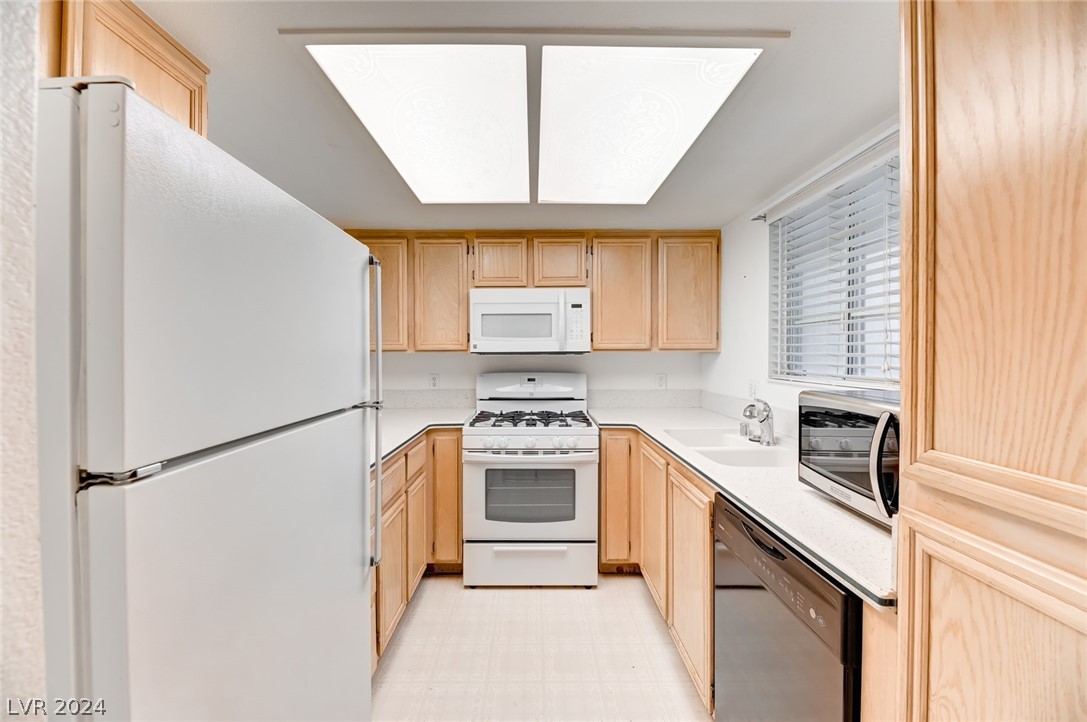 1908 Rio Canyon Court, Unit 202 Las Vegas, NV 89128 - Photo 15 of 29