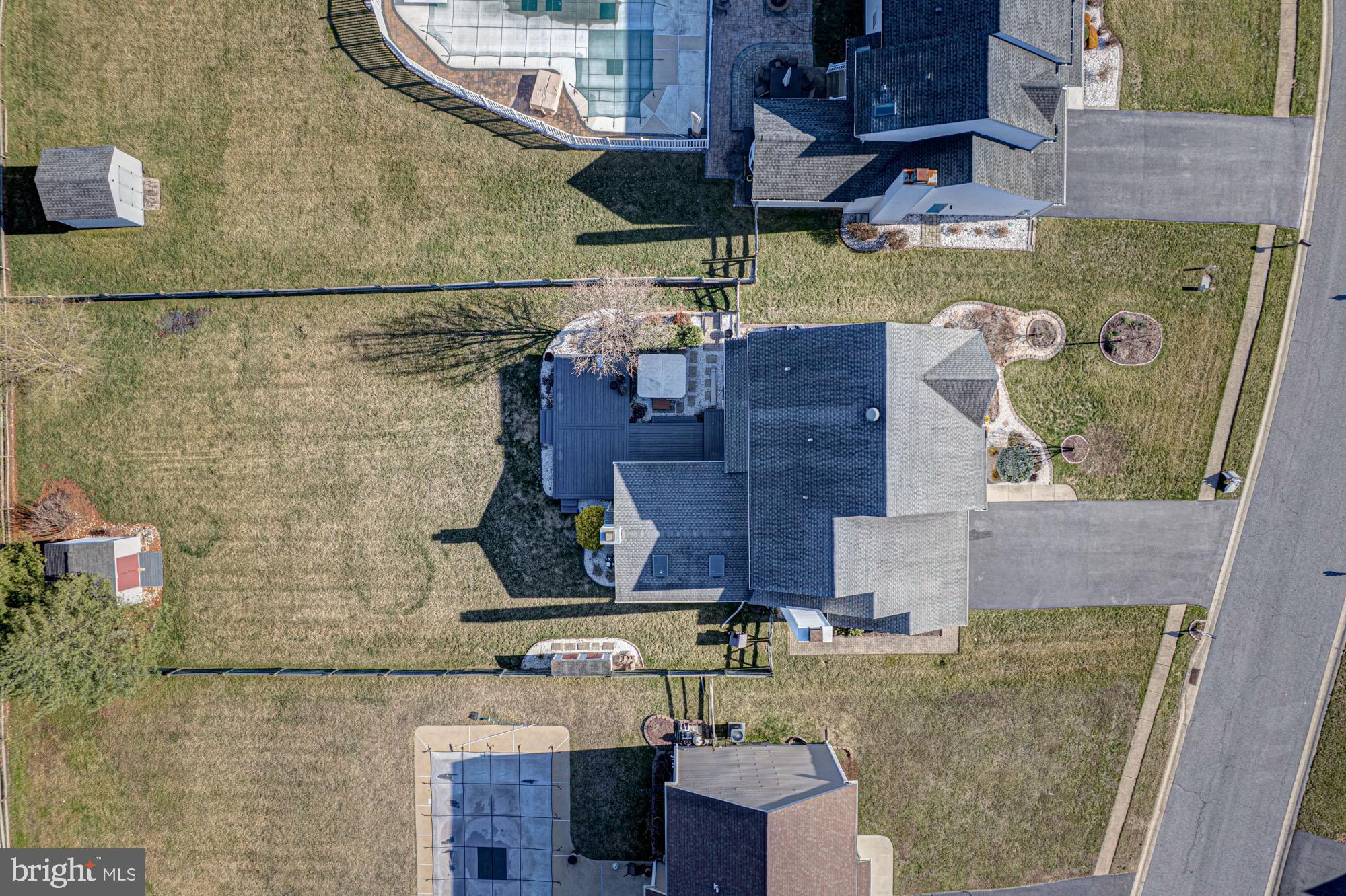 21 Oakview Drive Newark, DE 19702 - Photo 2 of 65