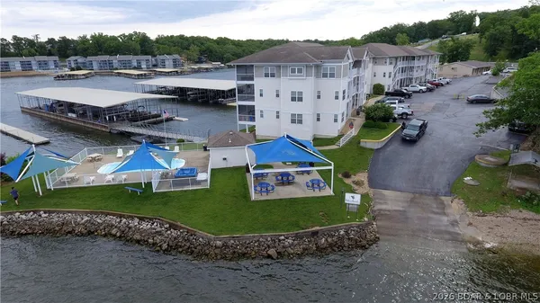 $575,000 | 4925 Robins Circle, Unit 3A, Osage Beach, MO 65065