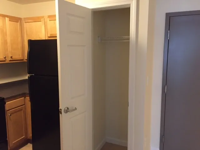 $1,775 | 20 Sentinel Court, Unit 205, Manchester, NH 03103