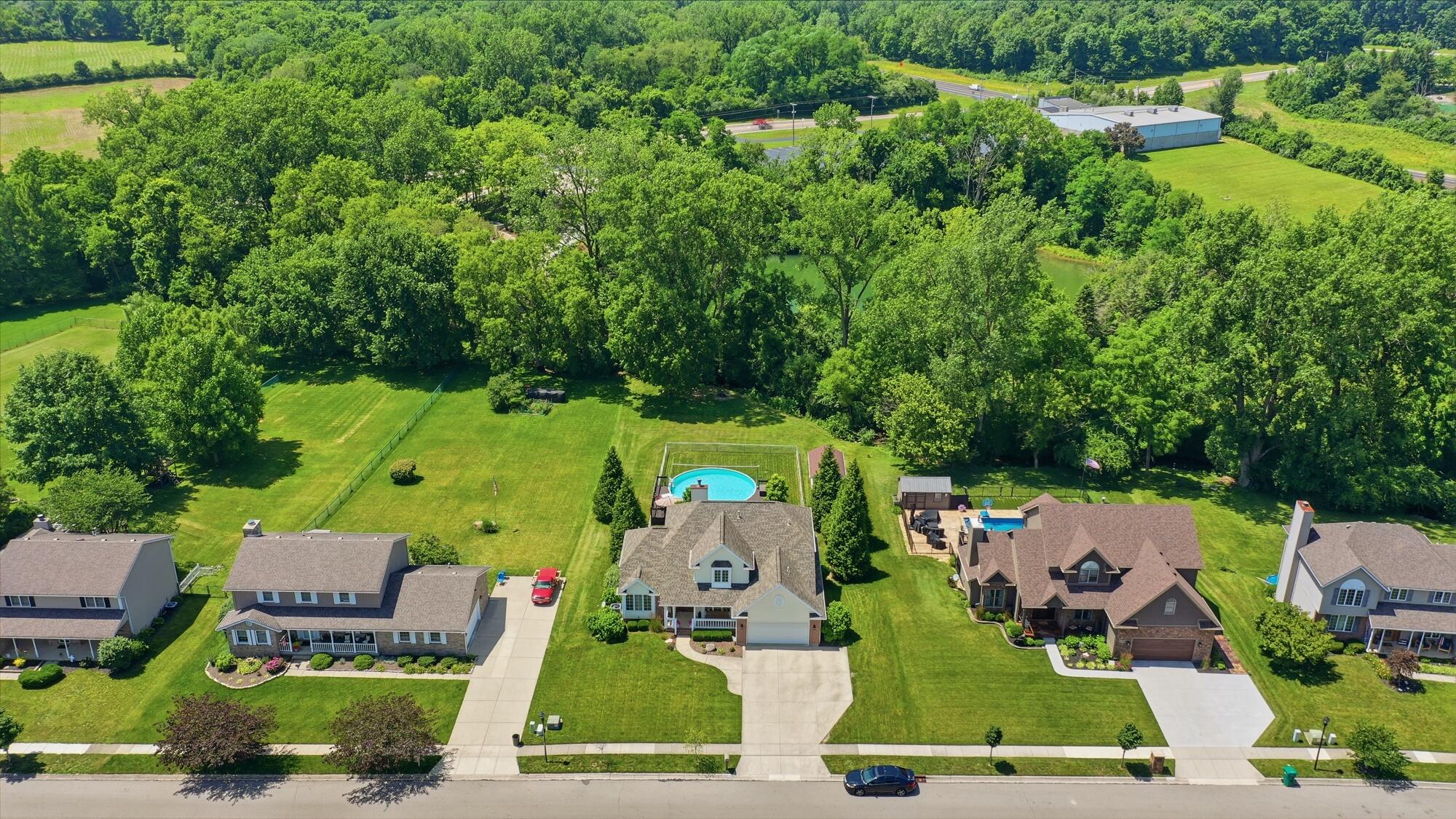 1126 Kingsgate Road Springfield, OH 45503 - Photo 7 of 89 002