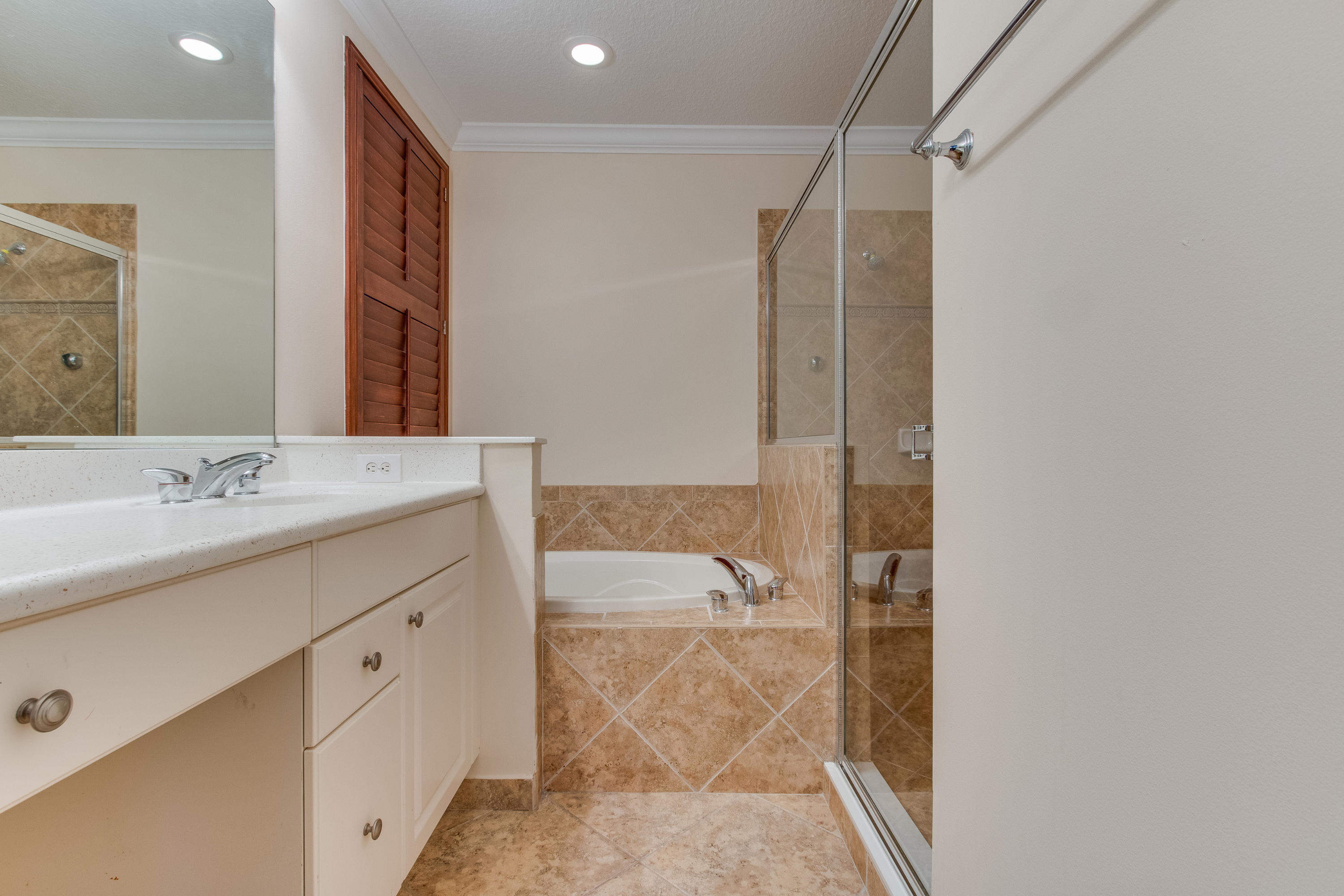 2701 Ravella Way Palm Beach Gardens, FL 33410 - Photo 16 of 28 untitled-17