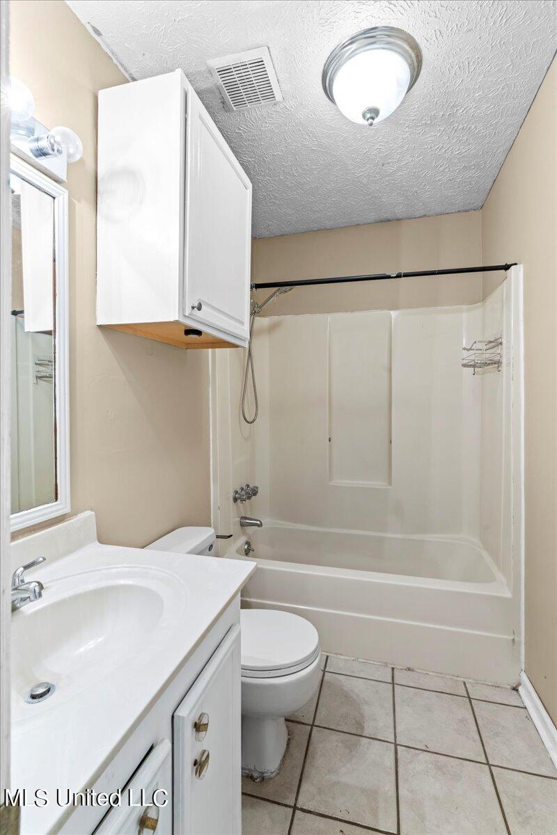 223 Abernathy Road Flora, MS 39071 - Photo 14 of 37 14-A7R07767