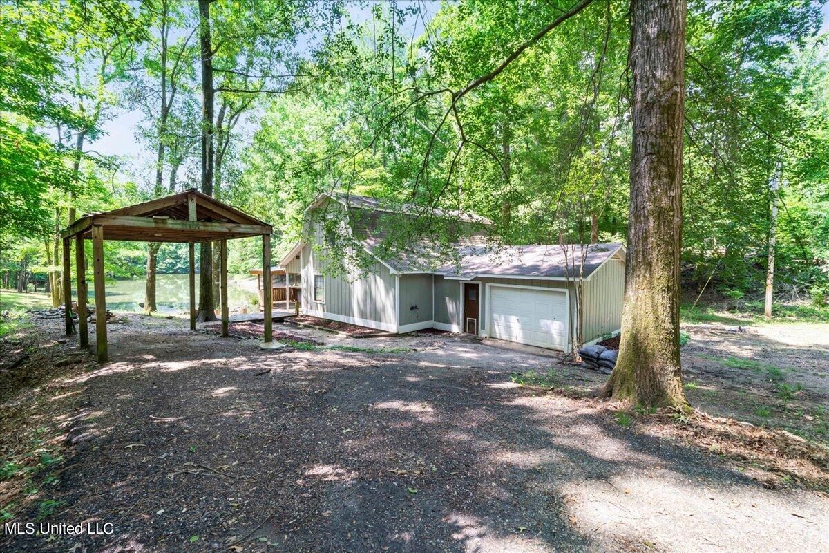 223 Abernathy Road Flora, MS 39071 - Photo 4 of 37 03-A7R07707