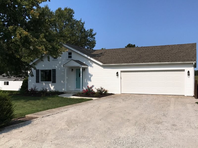 9070 North Goshen Road Fort Wayne, IN 46818 - Photo 2 of 28