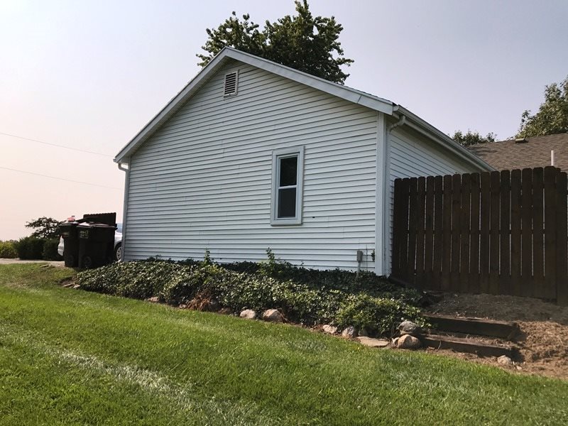 9070 North Goshen Road Fort Wayne, IN 46818 - Photo 6 of 28