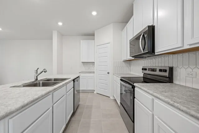 $317,315 | 248 Feathers Street, Jarrell, TX 76537