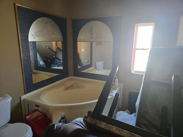 a view of an entryway with sitting area