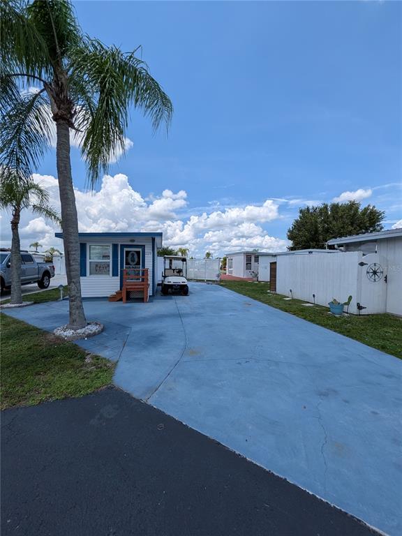 46900 Bermont Road, Unit 129 Punta Gorda, FL 33982 - Photo 2 of 28