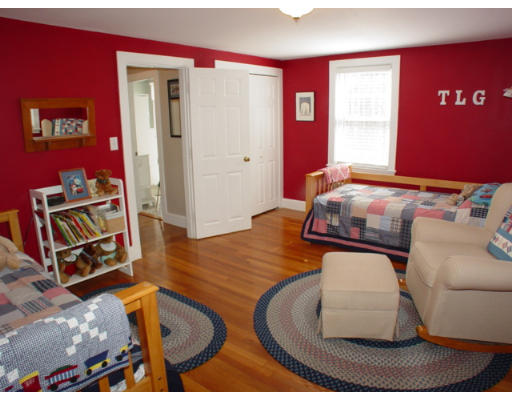 16 Chandler Road Andover, MA 01810 - Photo 11 of 20 Gallery Image 11