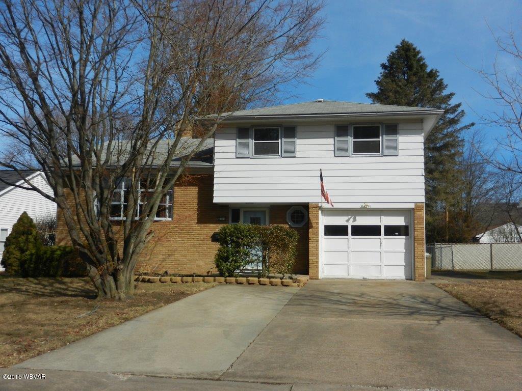 2215 Reed Street Williamsport, PA 17701 - Photo 1 of 17 2215 Reed Street