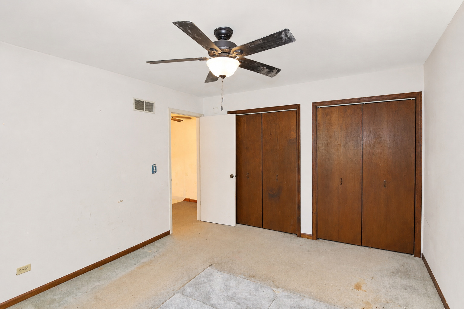 4N275 Avard Road West Chicago, IL 60185 - Photo 16 of 34 Gallery Image 16