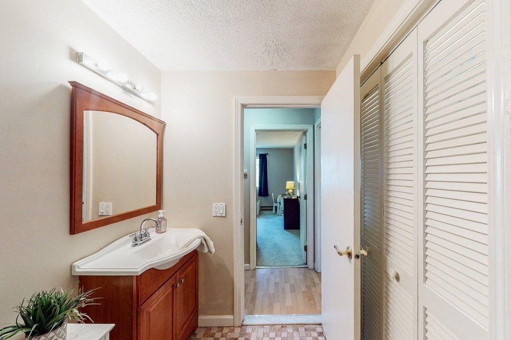 10 Erick Road, Unit 50 Mansfield, MA 02048 - Photo 24 of 31 Gallery Image 24