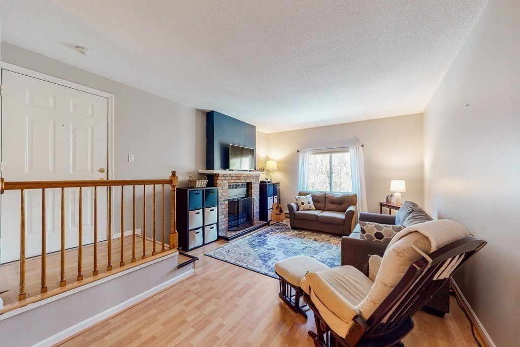 10 Erick Road, Unit 50 Mansfield, MA 02048 - Photo 5 of 31 Gallery Image 5