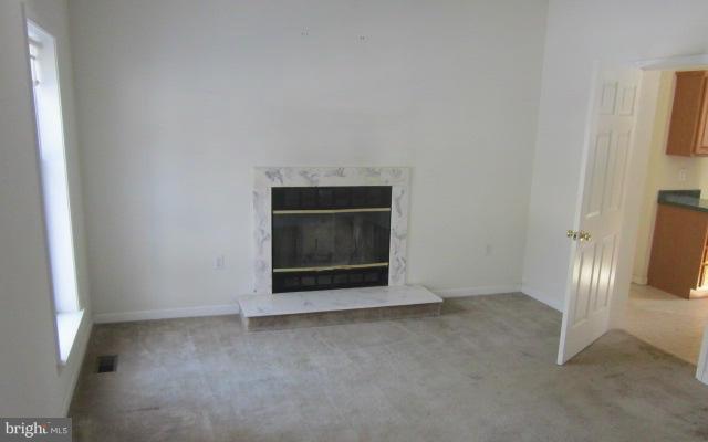 26057 Fox Grape Road Greensboro, MD 21639 - Photo 2 of 10 Living Room