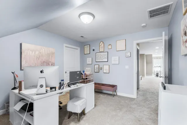 $560,000 | 104 Sherinton Place, Hopkinsville, KY 42240