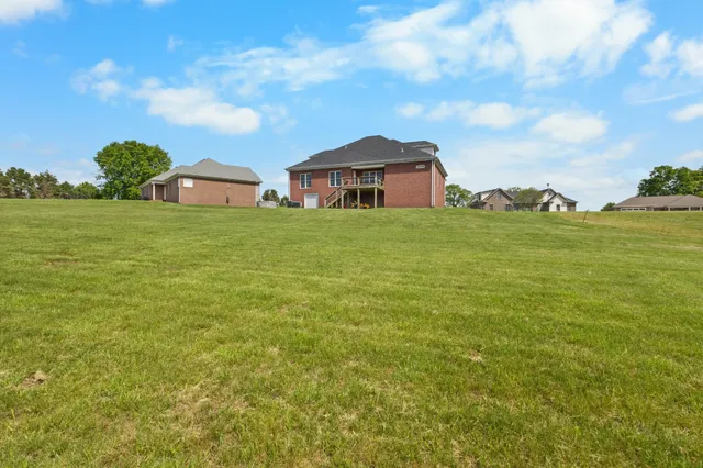 $560,000 | 104 Sherinton Place, Hopkinsville, KY 42240