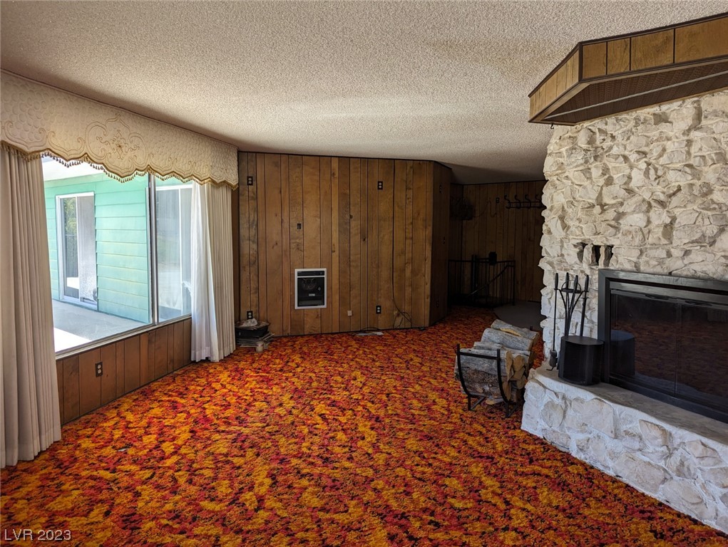 120 Main Street Pioche, NV 89043 - Photo 16 of 40 Living Room