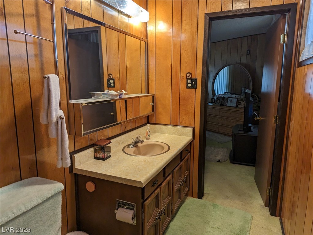 120 Main Street Pioche, NV 89043 - Photo 23 of 40 Primary Bath